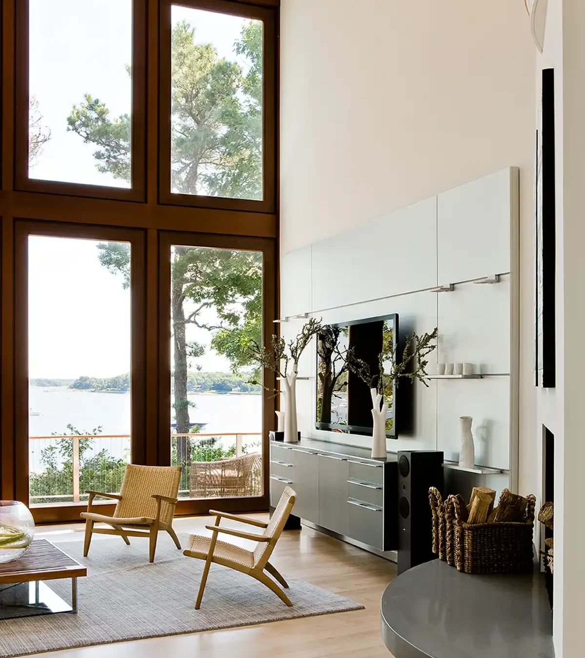 Bluff House New Construction by Doreve Nicholaeff Architecture