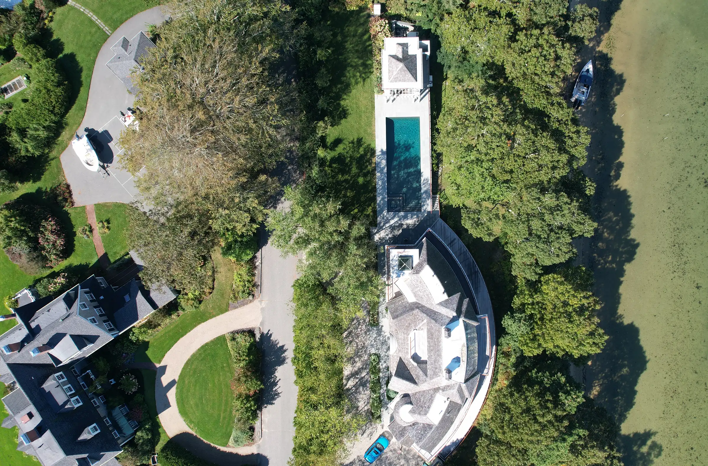 Bluff House New Construction by Doreve Nicholaeff Architecture