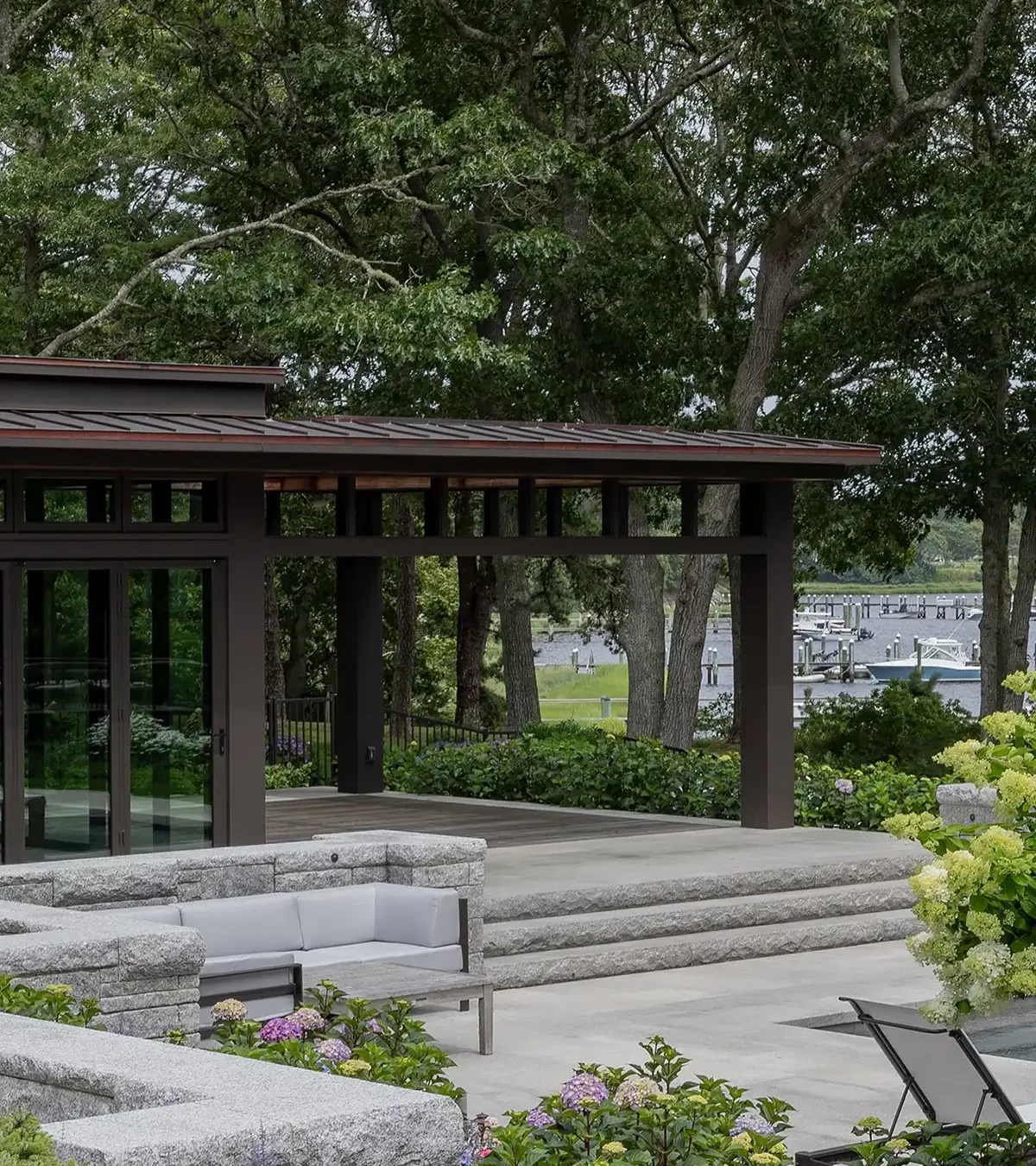 Doreve Nicholaeff Architecture exterior detail image