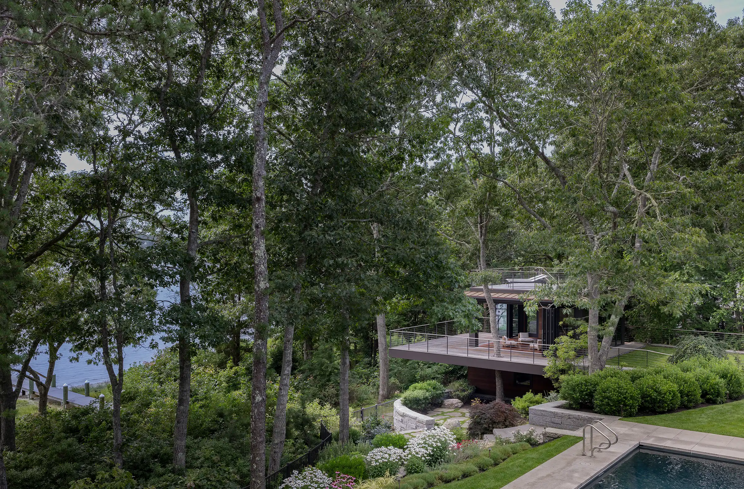 The Pool House & Treehouse Yoga Studio by Doreve Nicholaeff