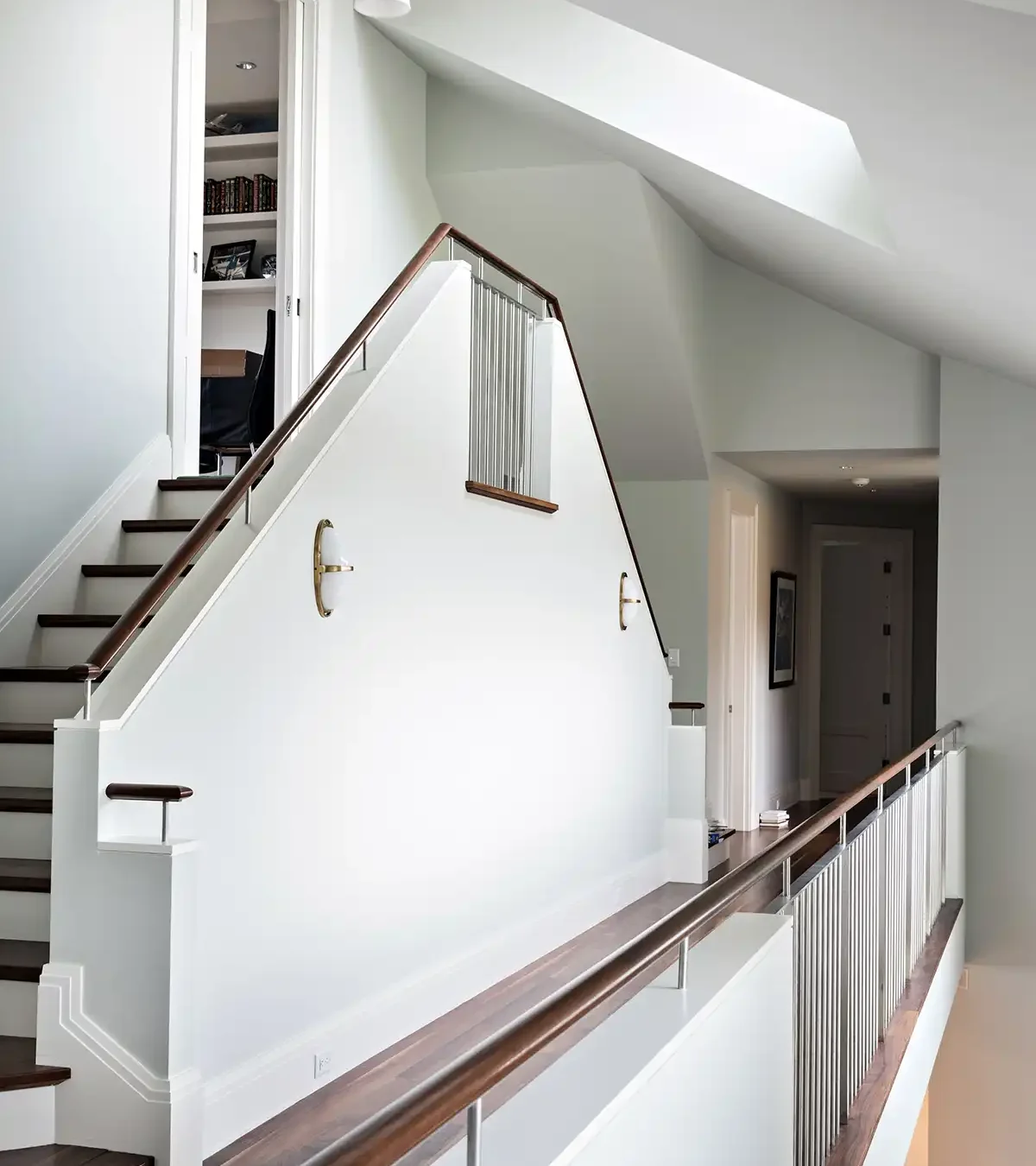 Doreve Nicholaeff Architecture stairway & railing detail image